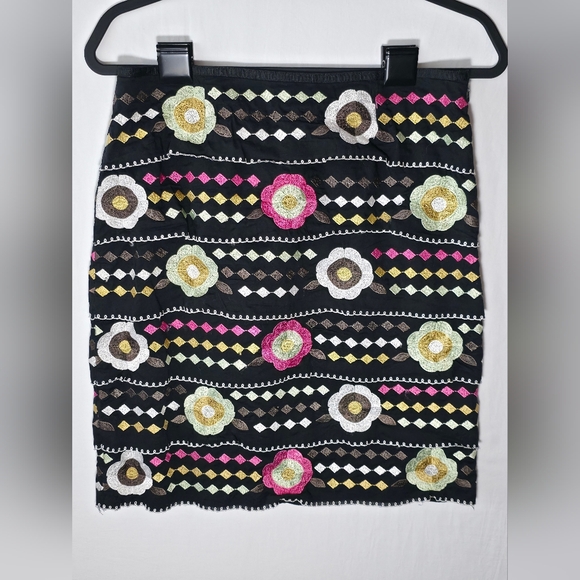 Etcetera Dresses & Skirts - Etcetera Floral Embroidered Tiered Pencil Skirt Black Pink Boho-Chic Cottagecore